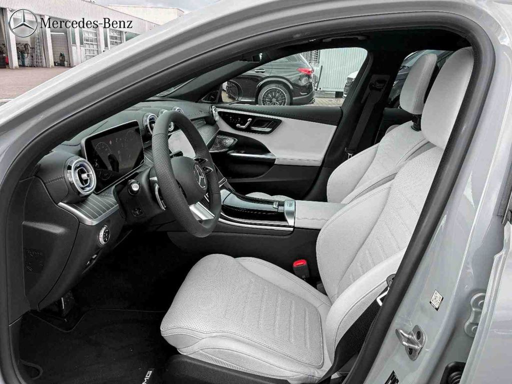 Mercedes-Benz C 300 2025