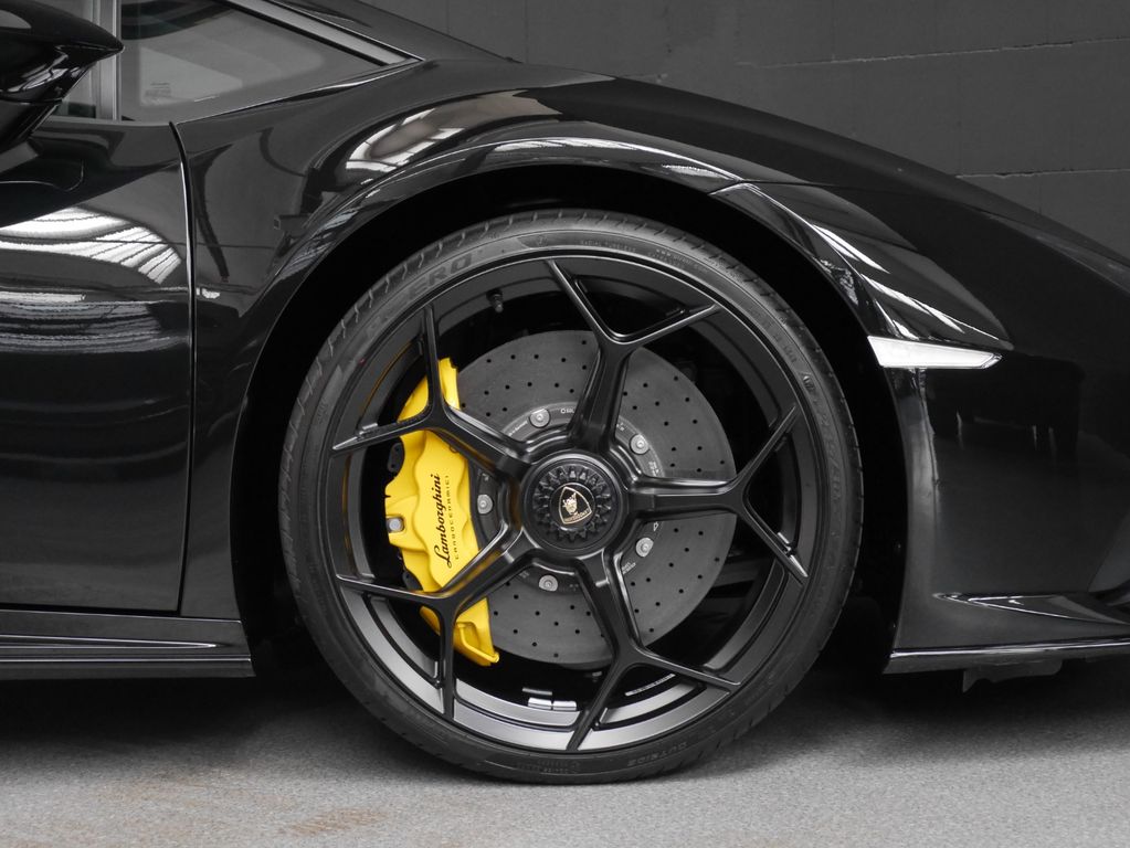 Lamborghini Huracán 2024