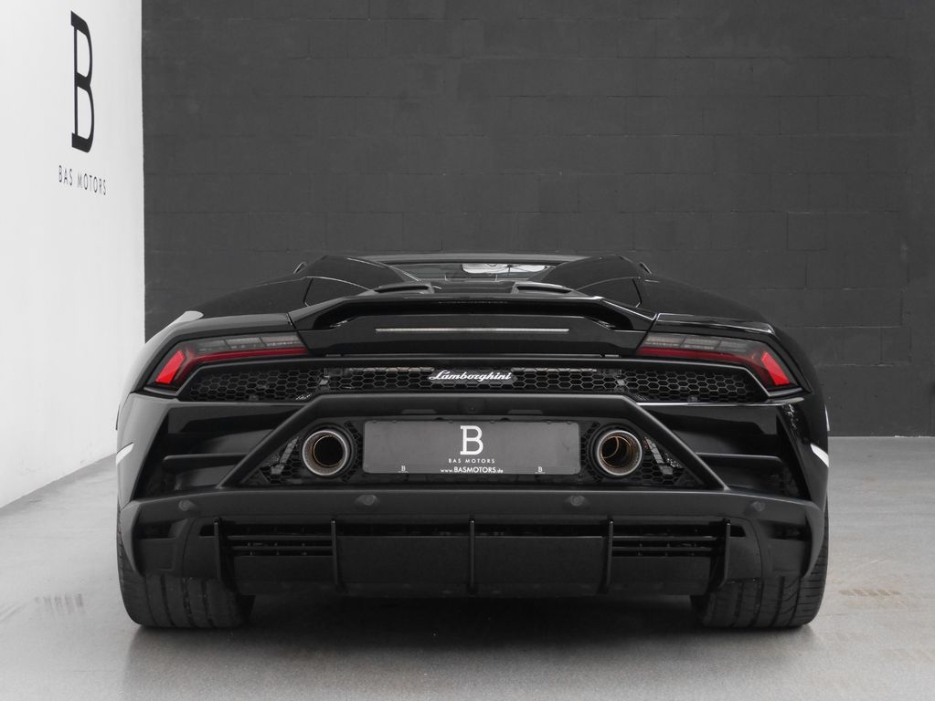 Lamborghini Huracán 2024