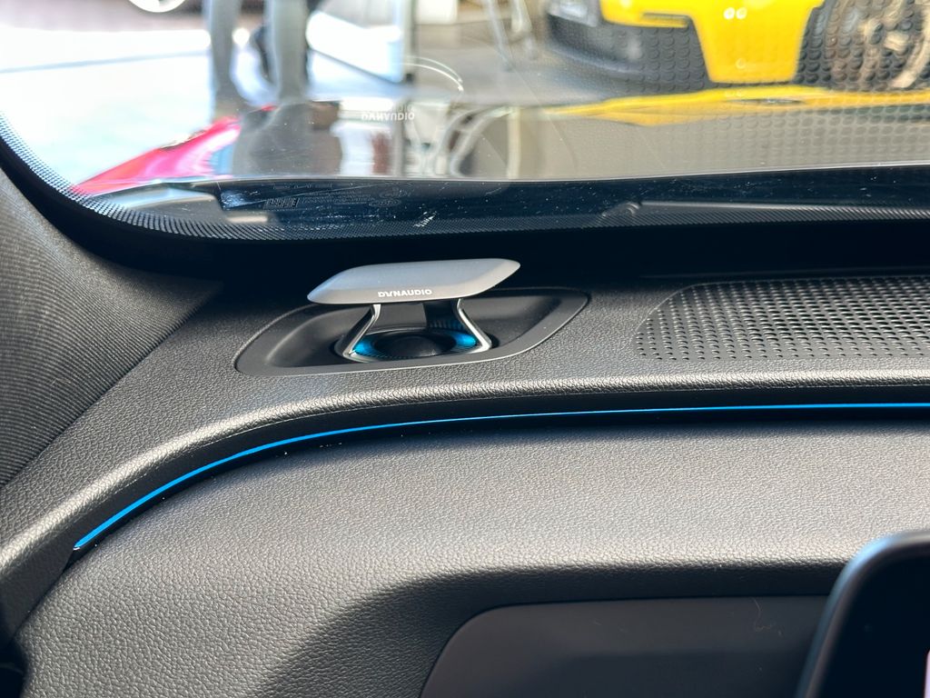 XPENG P7 2023