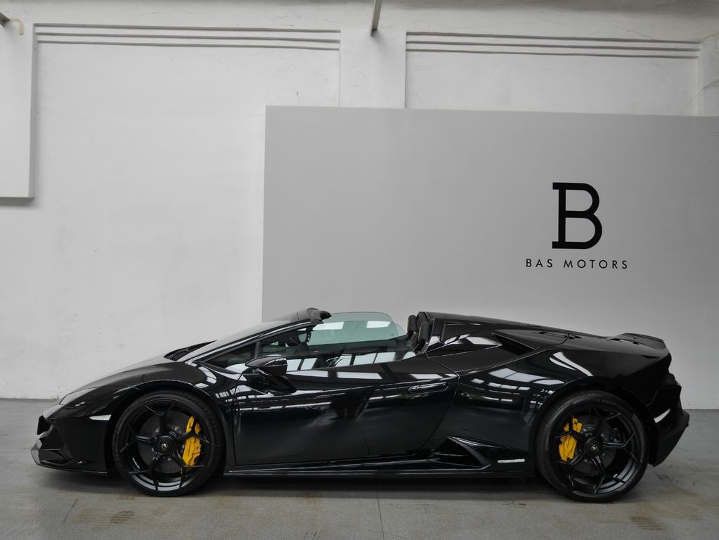 Lamborghini Huracán 2024