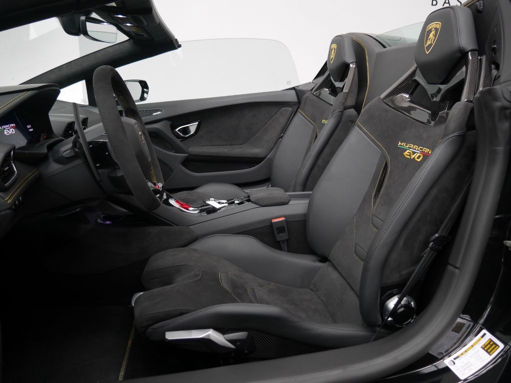 Lamborghini Huracán 2024