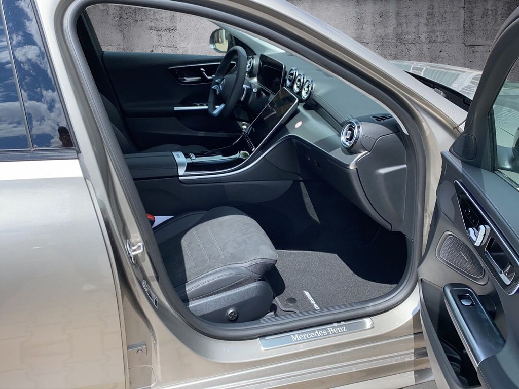 Mercedes-Benz C 220 2024