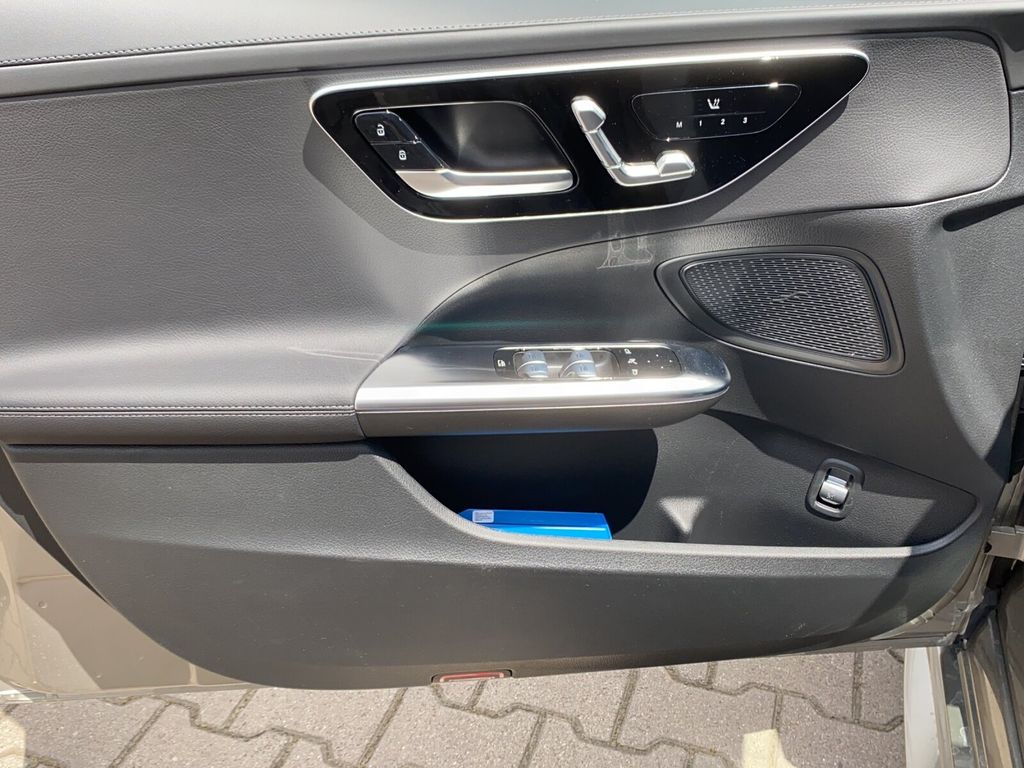 Mercedes-Benz C 220 2024