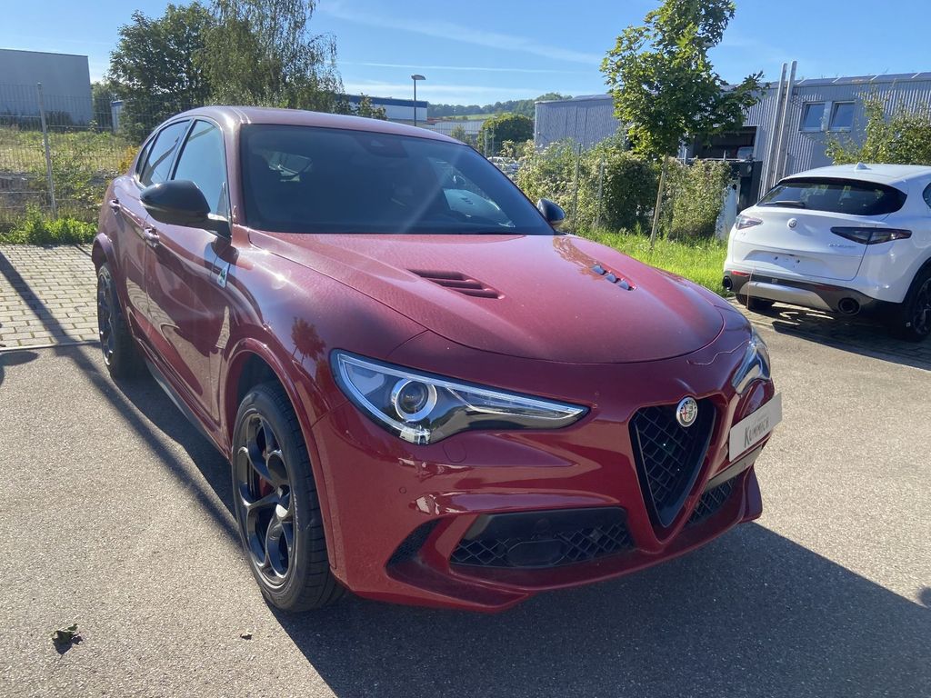 Alfa Romeo Stelvio 2023