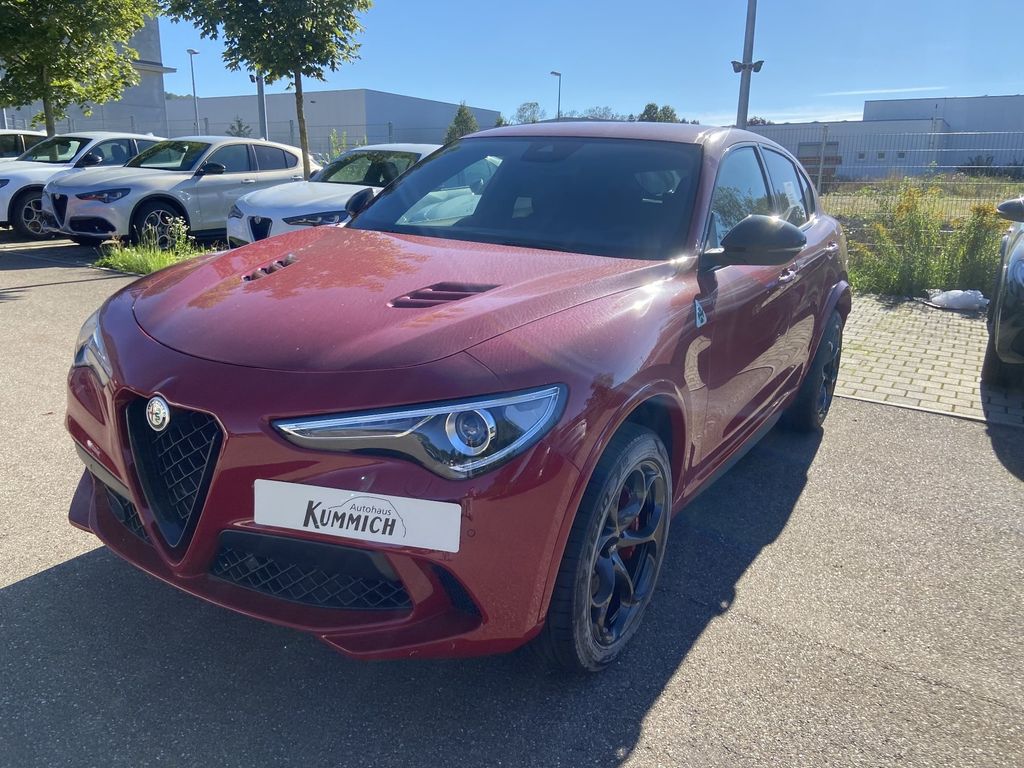 Alfa Romeo Stelvio 2023