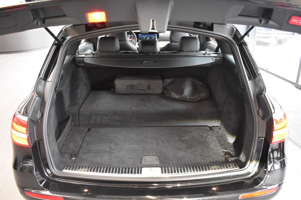 Mercedes-Benz E 300 2019