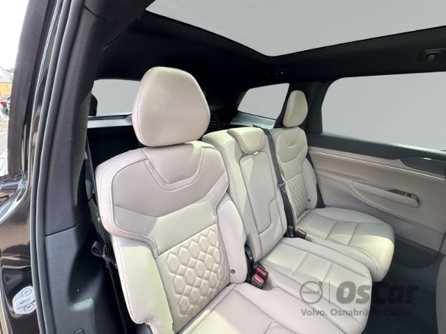 Volvo EX90
