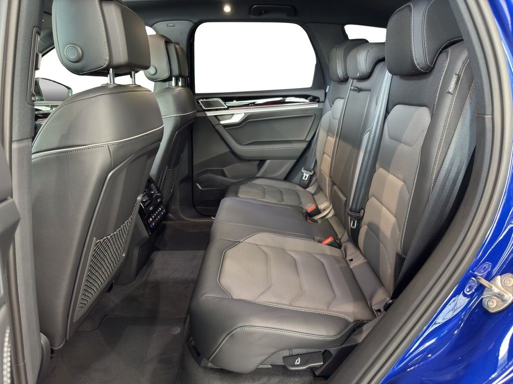 Volkswagen Touareg 2025