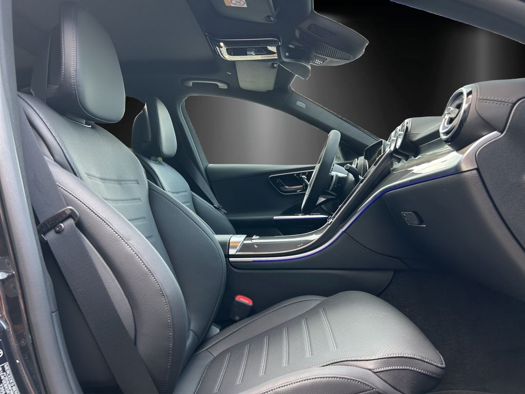 Mercedes-Benz C 220 2025