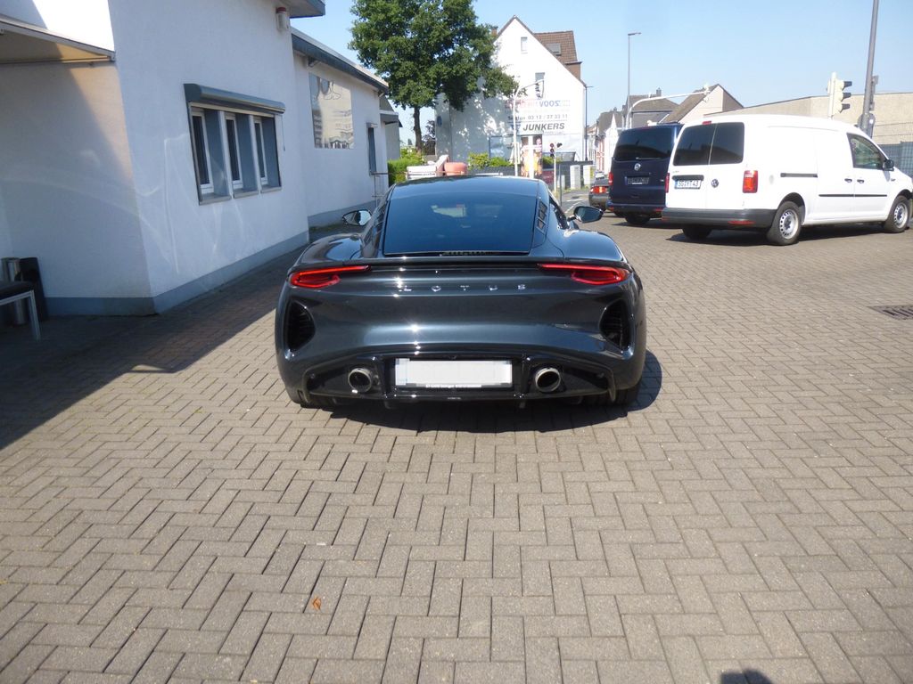 Lotus Emira 2023