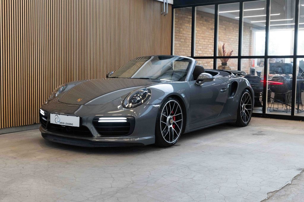 Porsche 911 2016