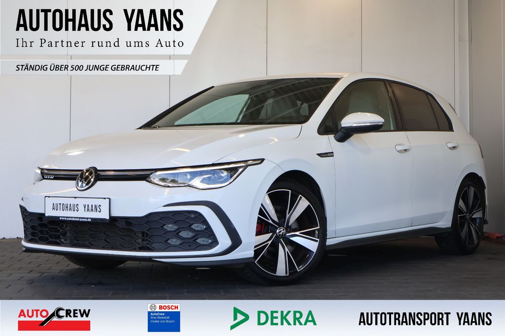 Volkswagen Golf 2021