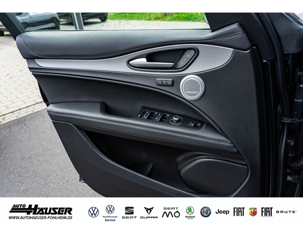 Alfa Romeo Stelvio 2024