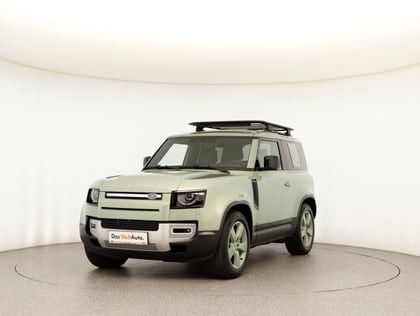 Land Rover Defender 2023