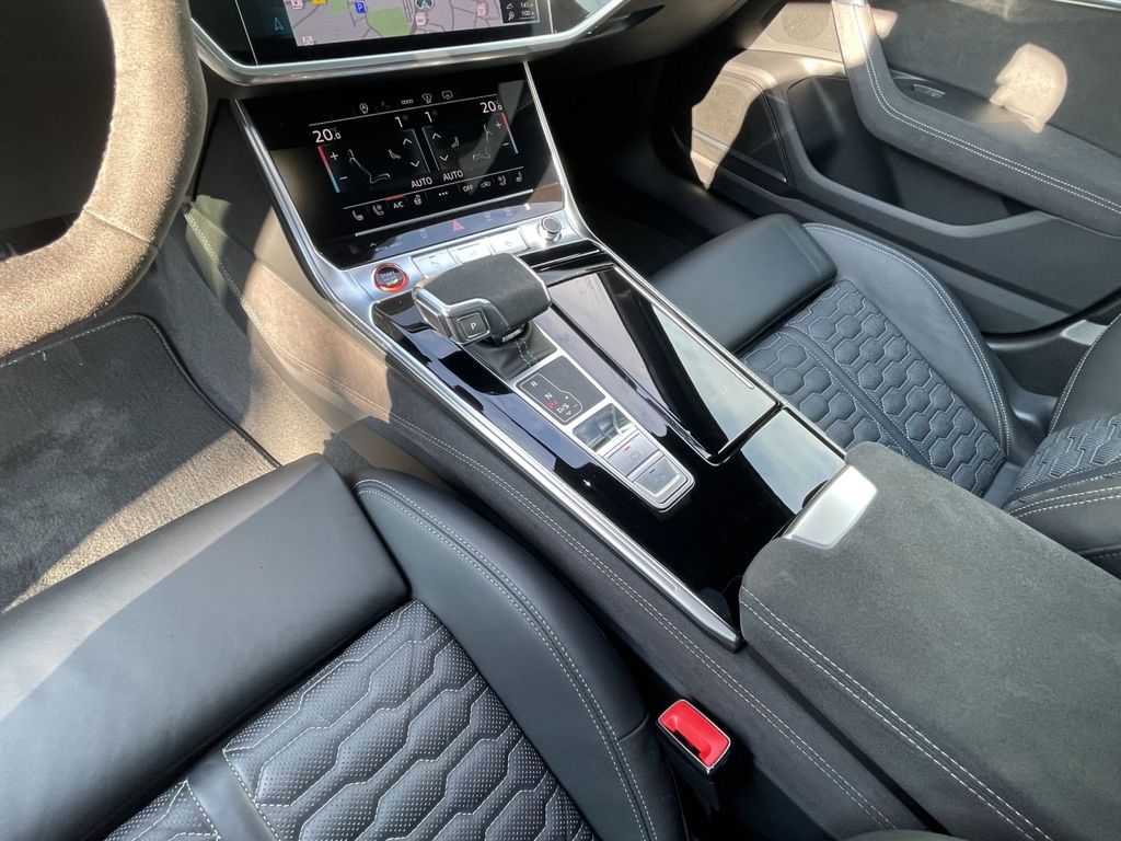 Audi RS6 2024