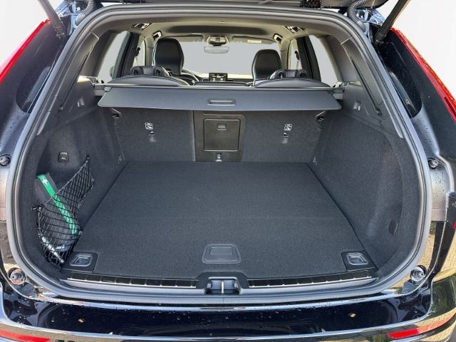 Volvo XC60 2025