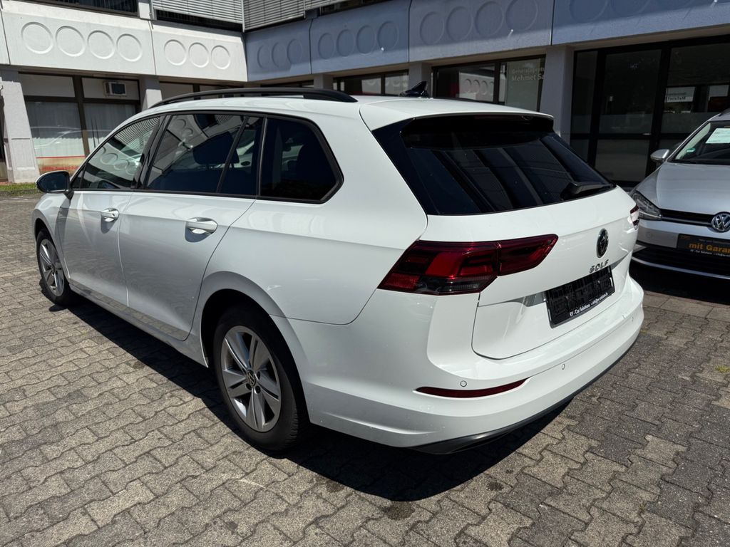 Volkswagen Golf 2021