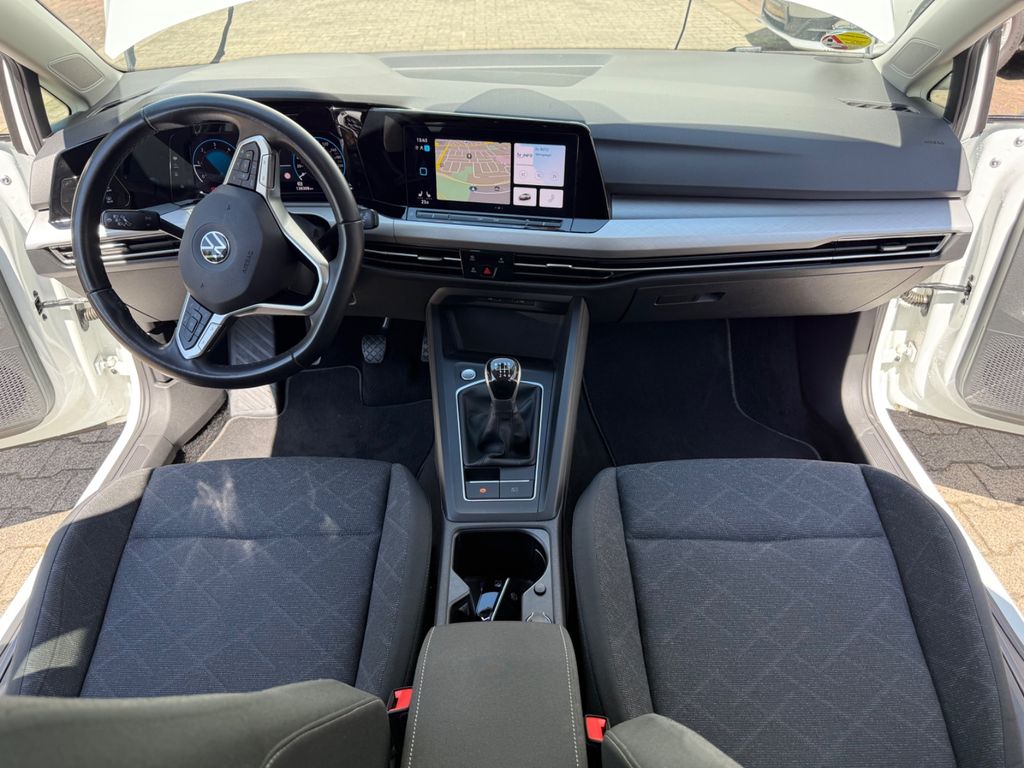 Volkswagen Golf 2021