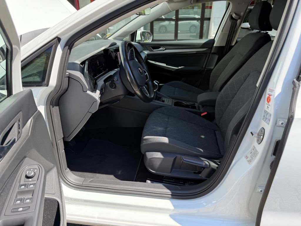 Volkswagen Golf 2021