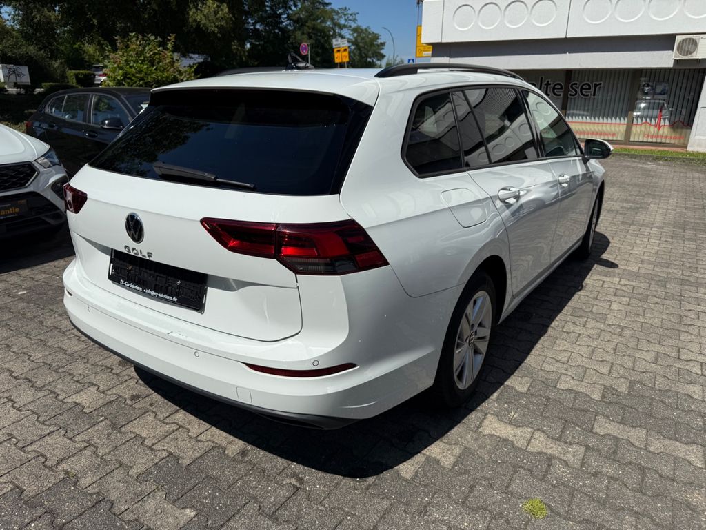 Volkswagen Golf 2021