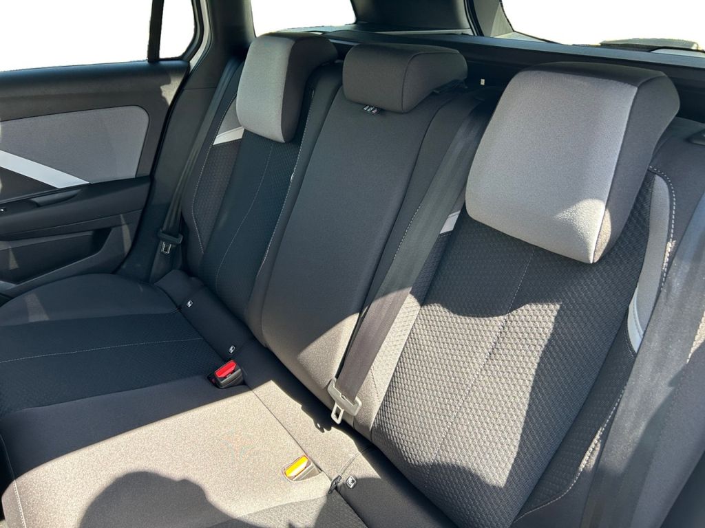 Opel Astra 2025