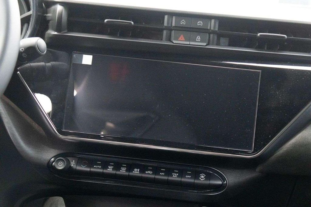 Alfa Romeo Junior 2025