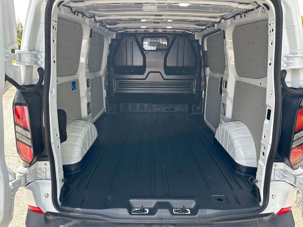 Ford Transit Custom 2025
