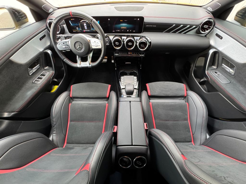 Mercedes-Benz CLA 35 AMG 2020