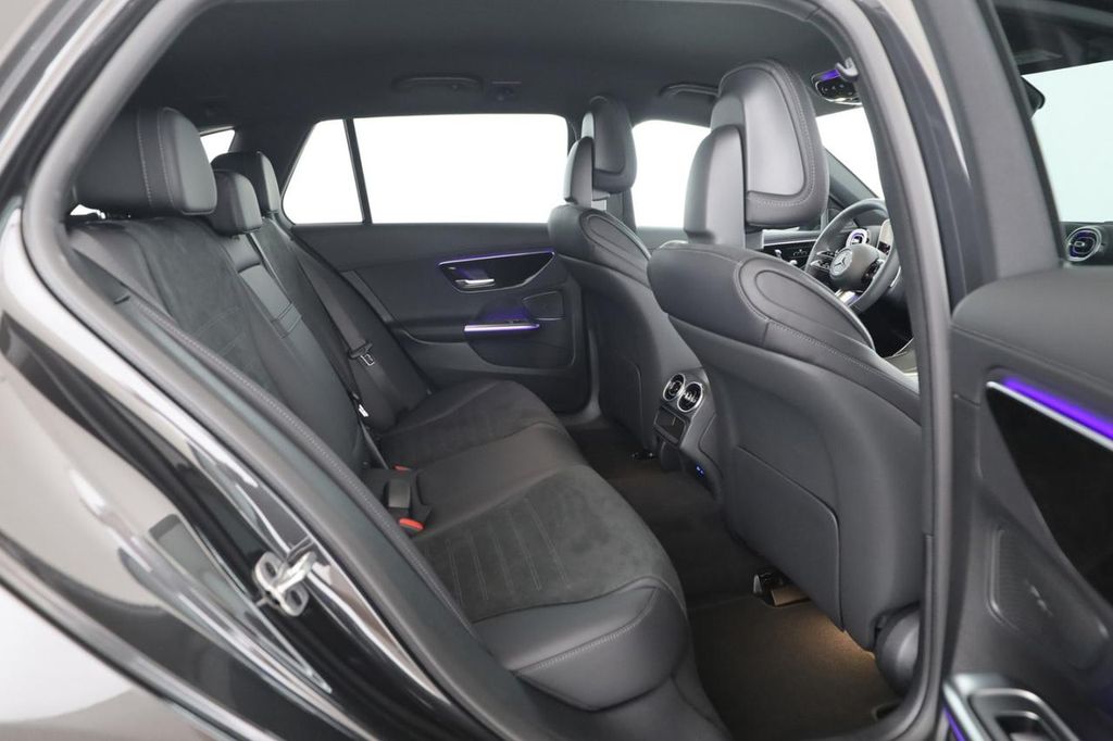 Mercedes-Benz C 220 2025