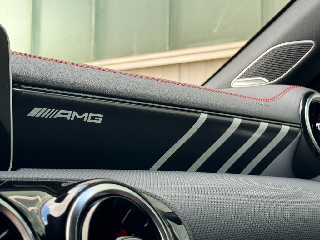 Mercedes-Benz CLA 35 AMG 2020