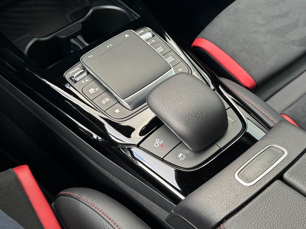 Mercedes-Benz CLA 35 AMG 2020