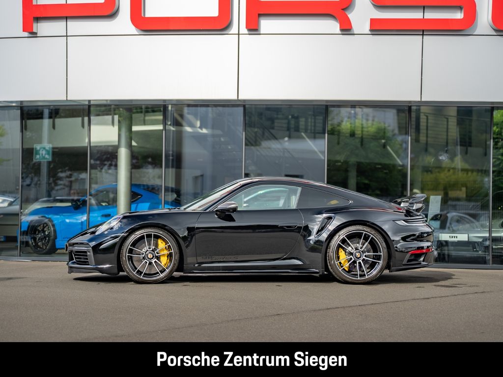 Porsche 992 2023