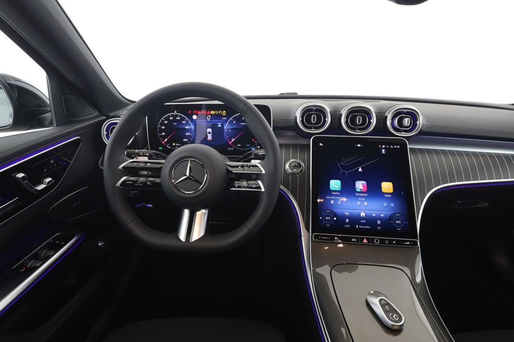 Mercedes-Benz C 220 2025