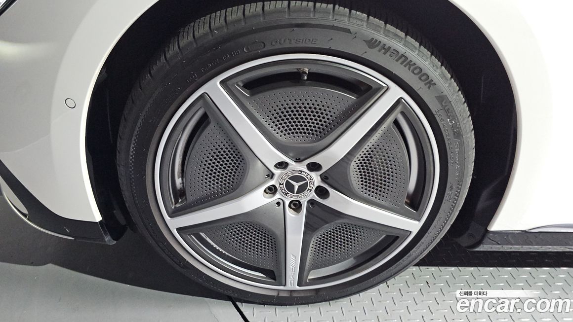 Mercedes-Benz EQE 2023