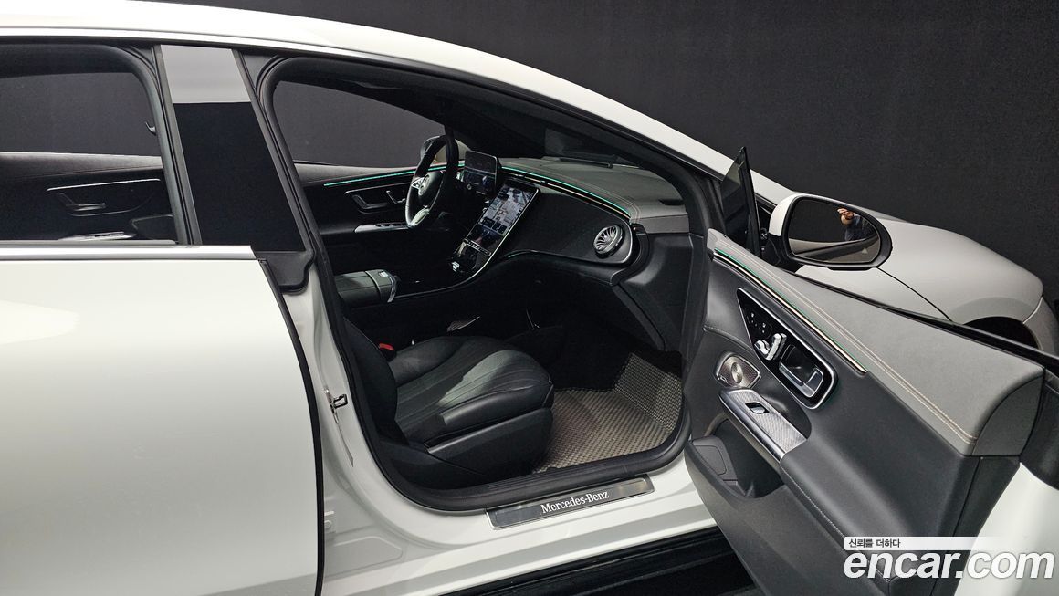 Mercedes-Benz EQE 2023