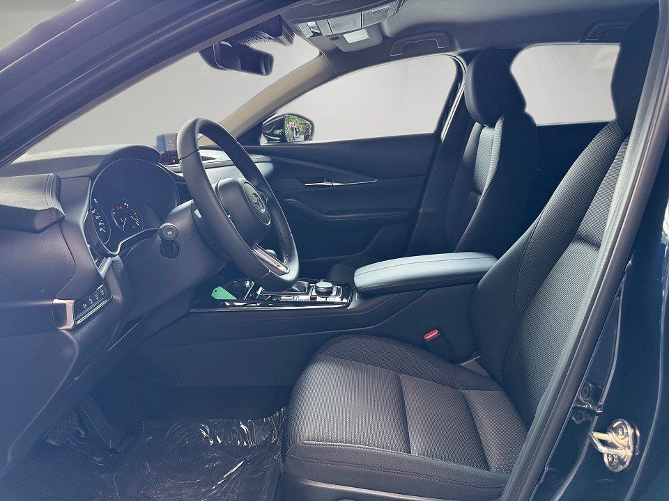 Mazda CX-30 2025