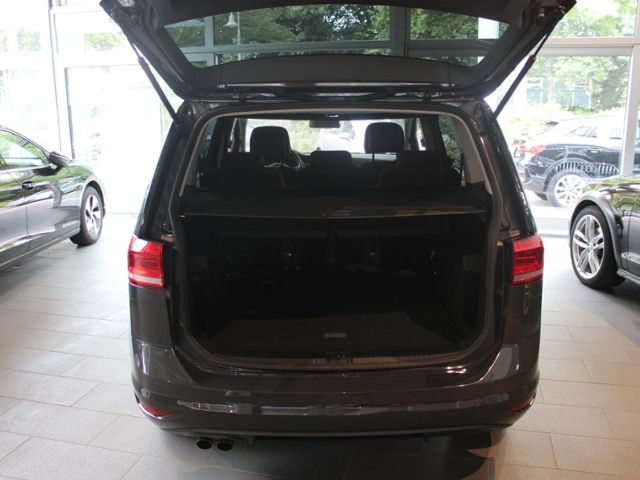 Volkswagen Touran 2021