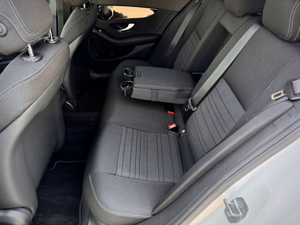 Mercedes-Benz C 180 2020