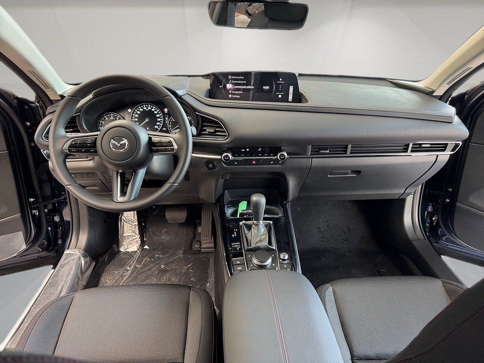 Mazda CX-30 2025
