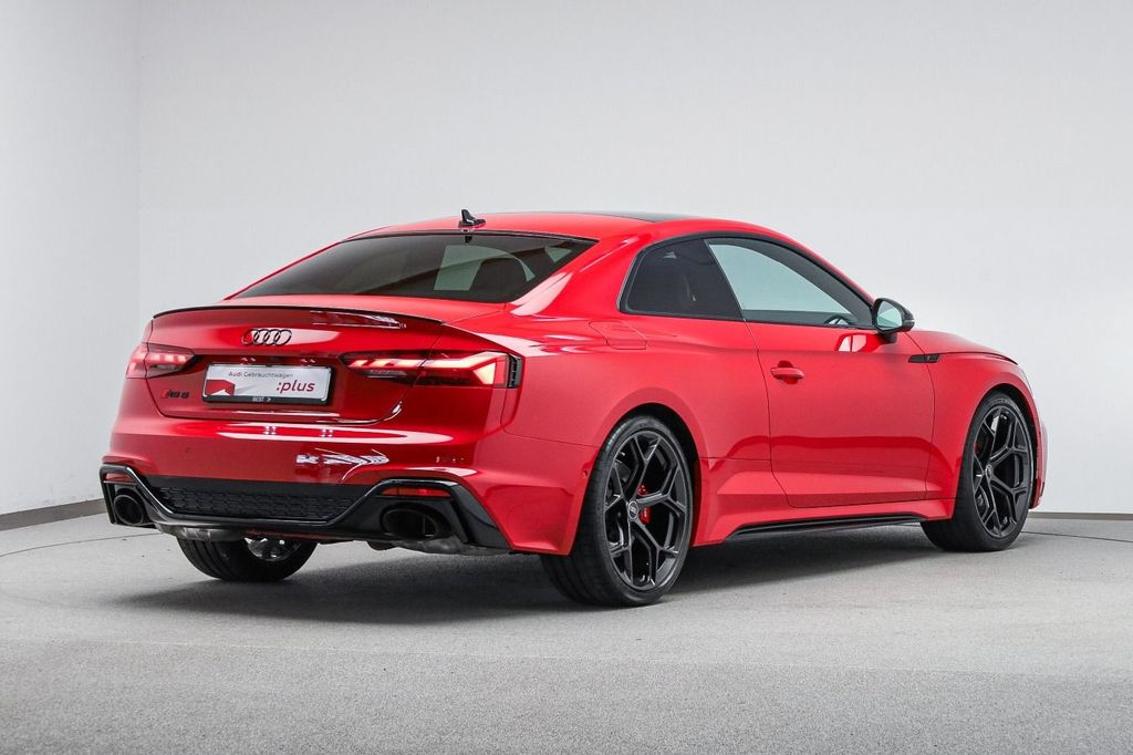 Audi RS5 2024