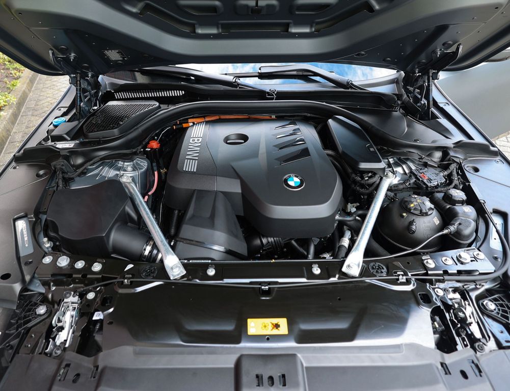 BMW 530 2025