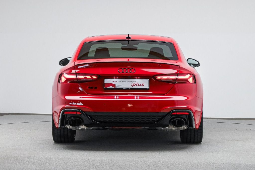 Audi RS5 2024