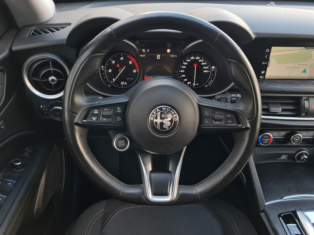 Alfa Romeo Stelvio 2020