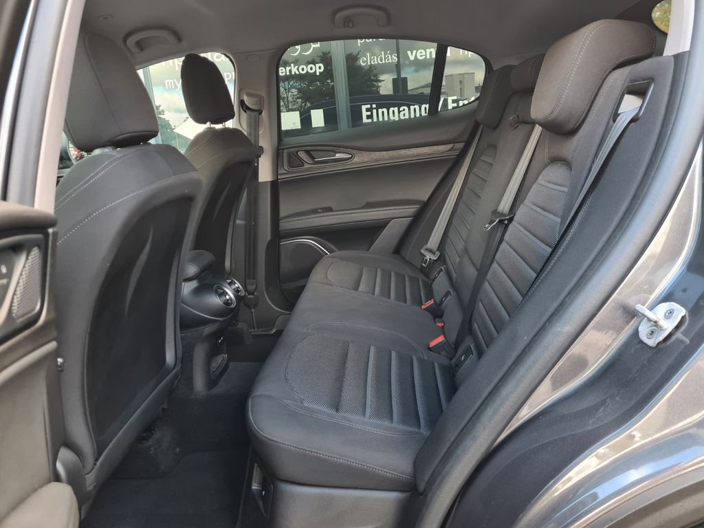 Alfa Romeo Stelvio 2020