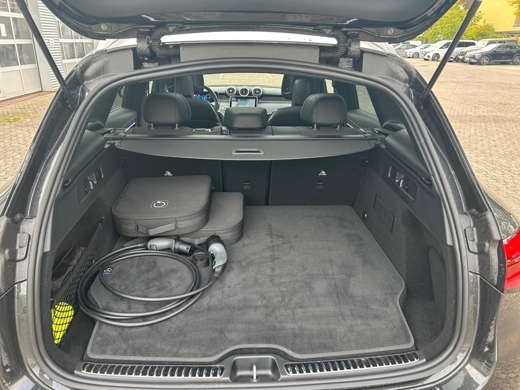 Mercedes-Benz GLC 300 2025