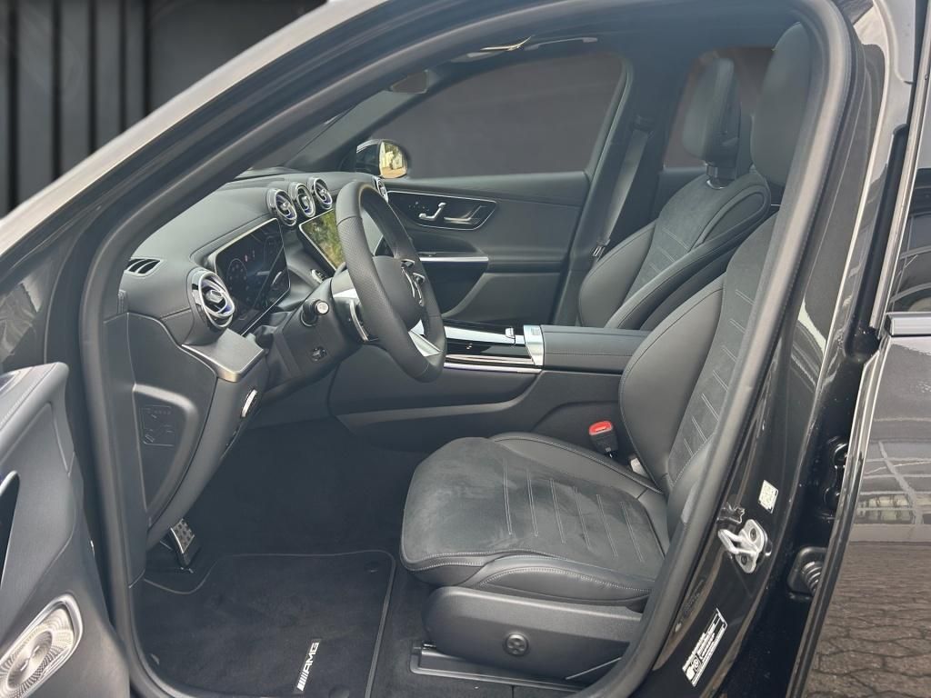 Mercedes-Benz GLC 300 2025