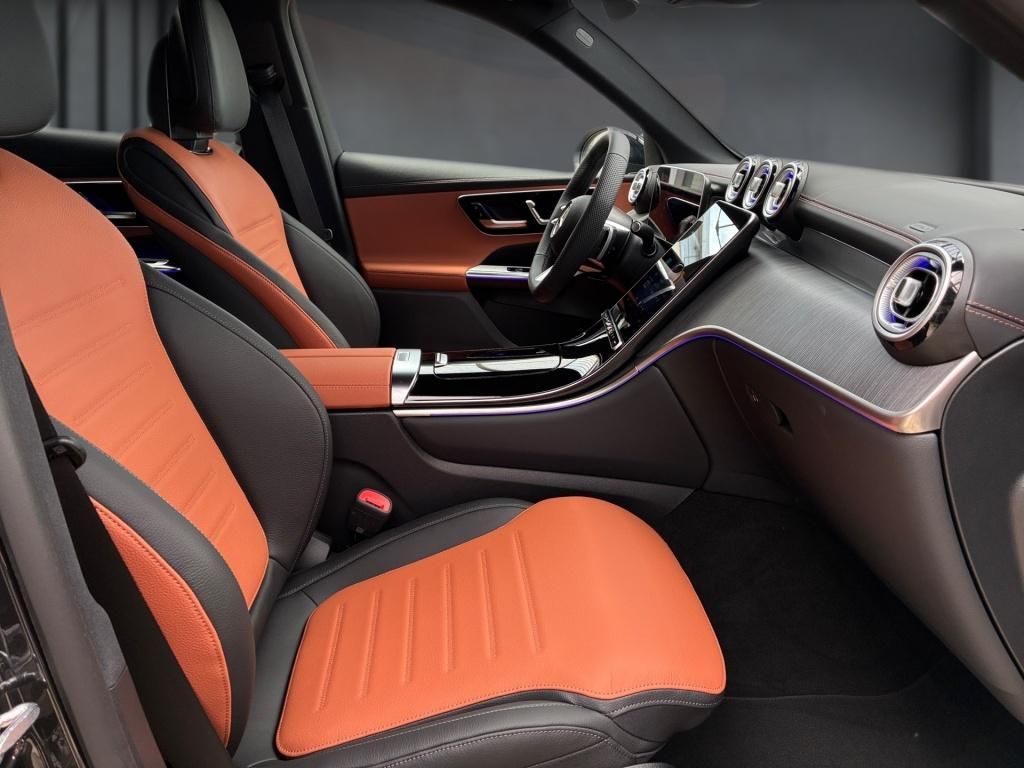 Mercedes-Benz GLC 300 2025