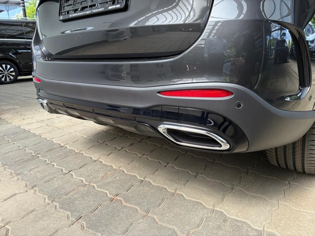 Mercedes-Benz GLC 300 2025