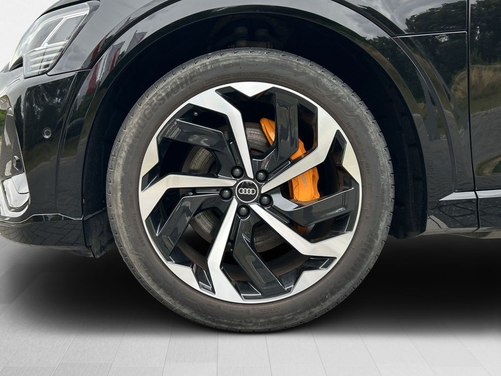 Audi e-tron 2021